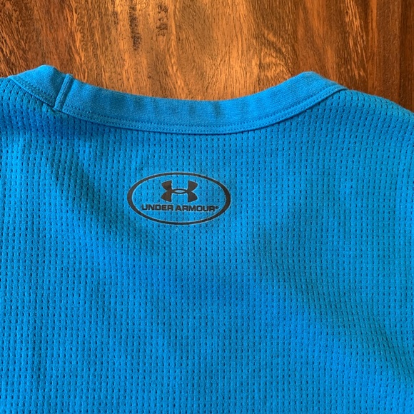 Under Armour Shirt Mens Small Light Blue Waffle Knit Thermal Coldgear Loose - Picture 7 of 7